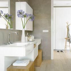 Fotografía: REFORMA DE BAÑO CON MICROCEMENTO SOBRE AZULEJO EXISTENTE, SIN OBRAS!