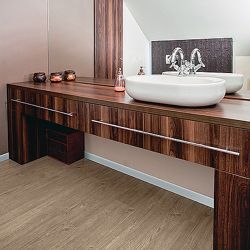 Fotografía: REFORMA DE BAÑO CON SUELO VINÍLICO
